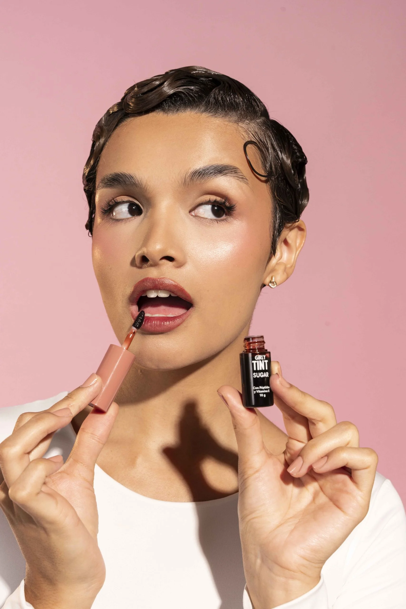 Tint SUGAR Girly Tinta para labios y mejillas con peptidos - Imagen 2