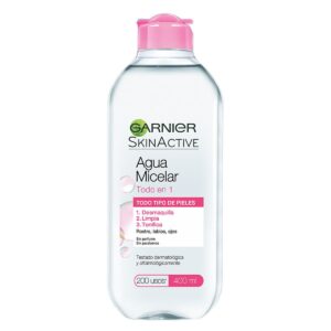 Agua micelar